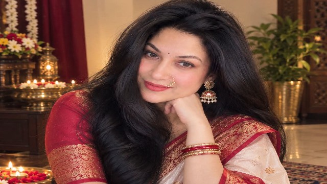 আমার জন্য দোয়া করবেন’—শুভরাত্রির পোস্টে কী লিখলেন অভিনেত্রী শ্রাবন্তী?